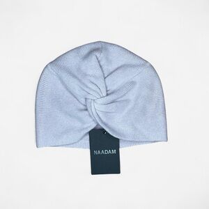 New with tags NAADAM Cashmere Twist Beanie in dusty lavender